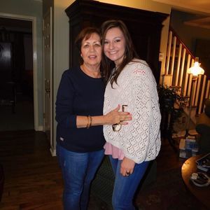 Meet your Posher, Hillary